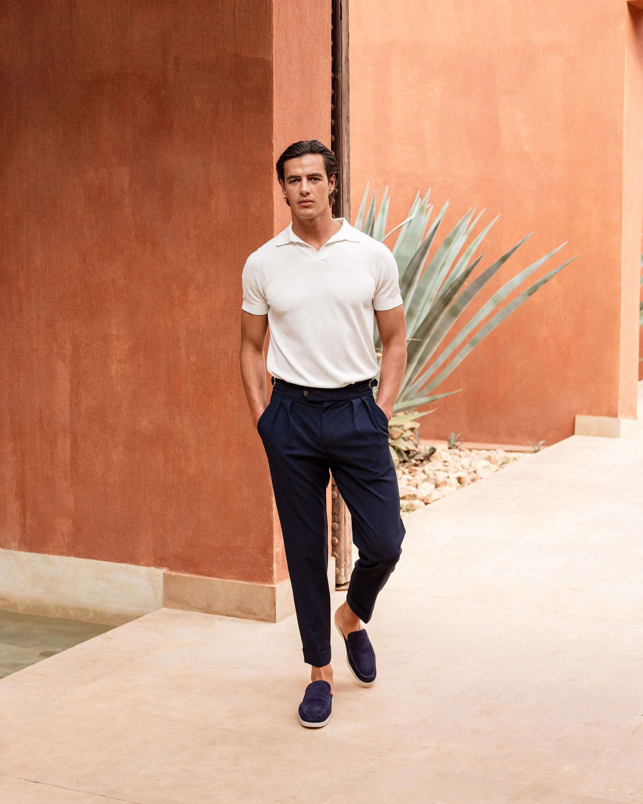 Navy Oxford Pleated Trouser - Image 5